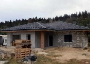 Completed hip roof after replacement